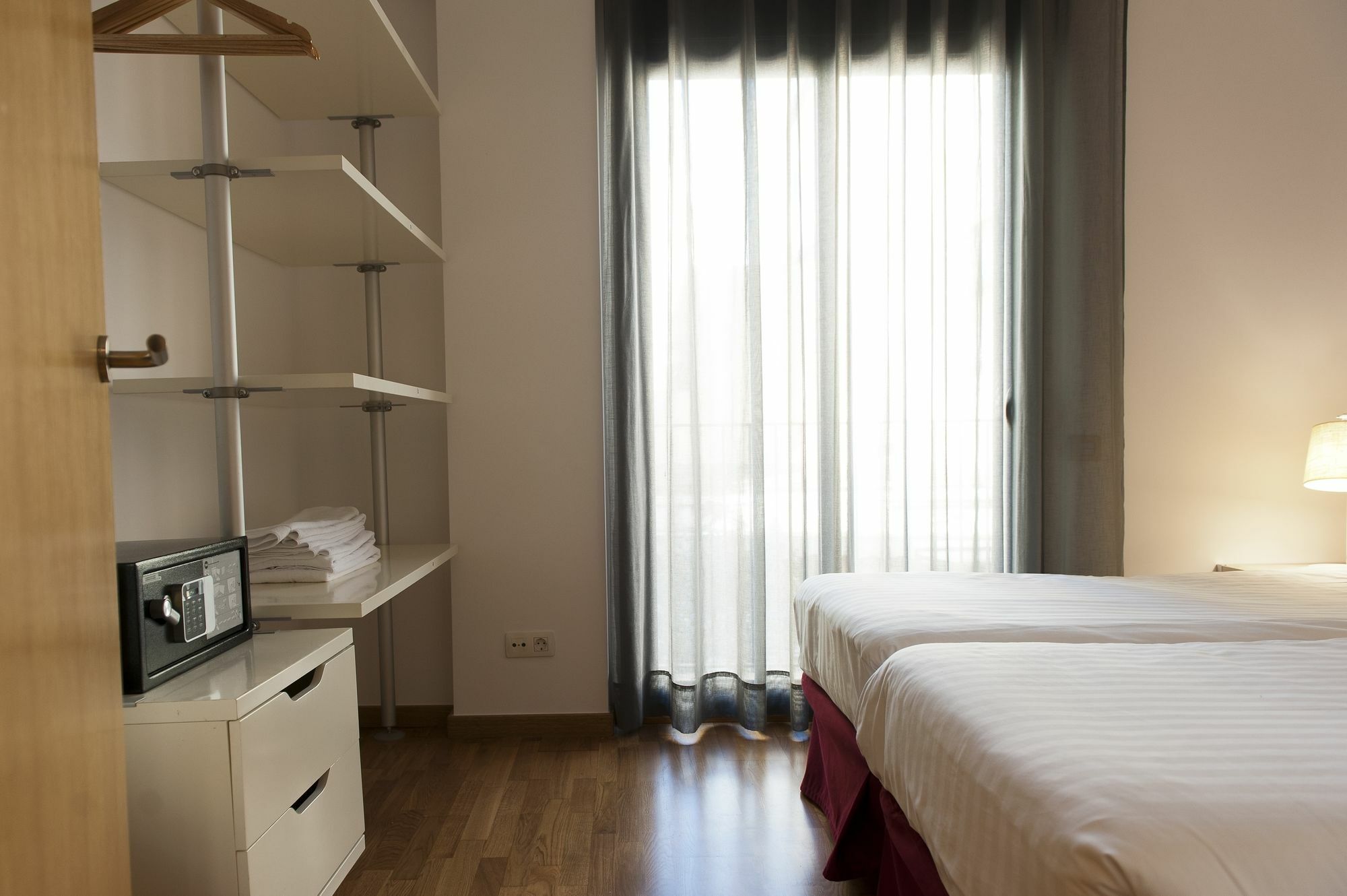 Mh Apartments Gracia Barcelona Exterior photo