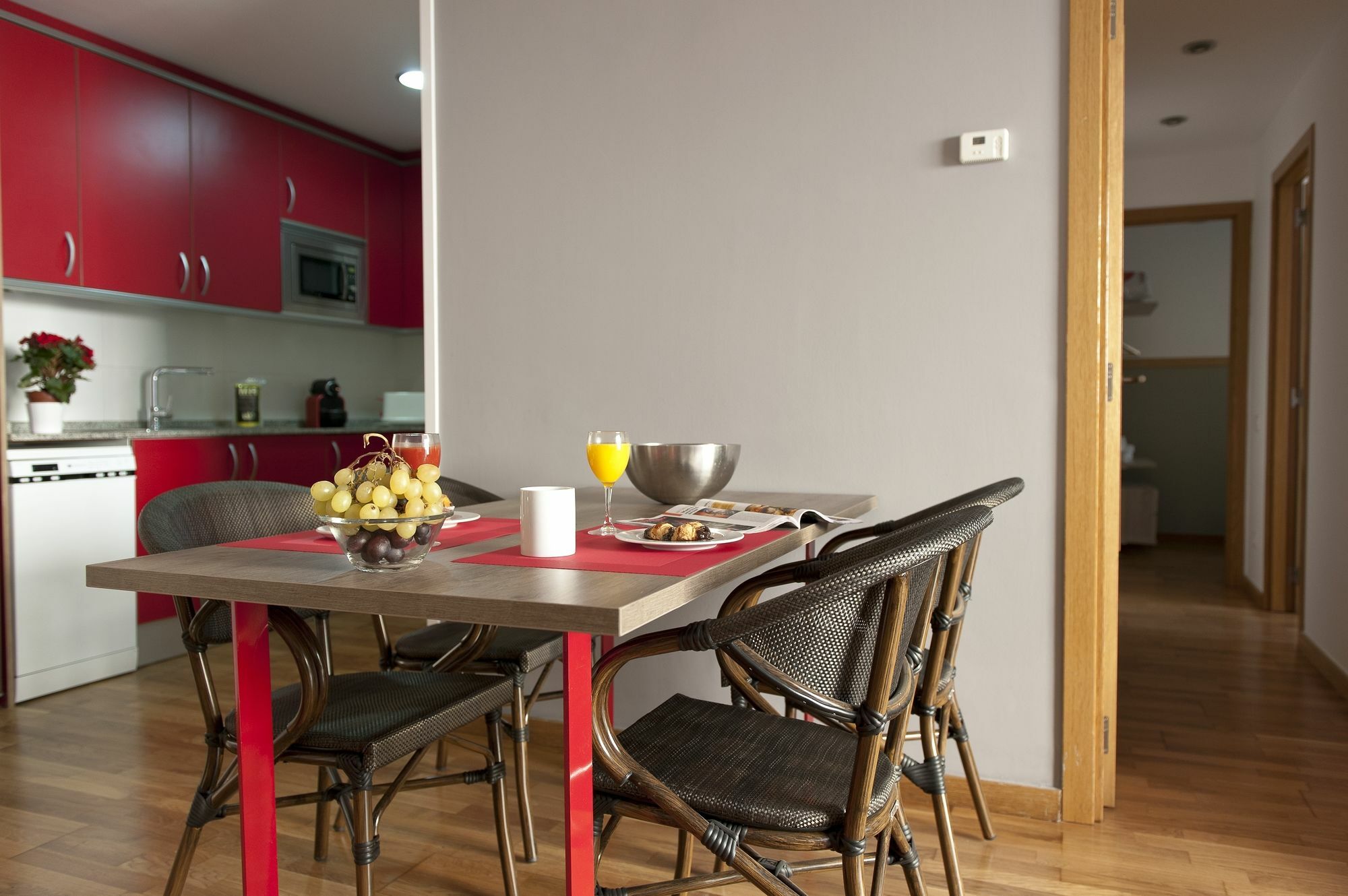 Mh Apartments Gracia Barcelona Exterior photo