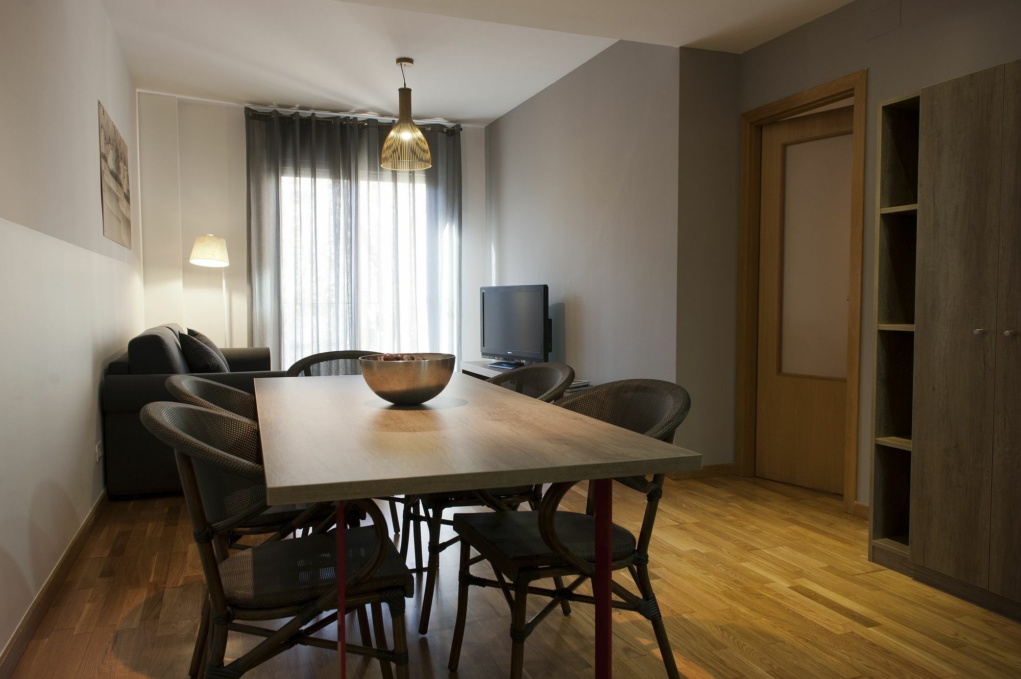 Mh Apartments Gracia Barcelona Exterior photo